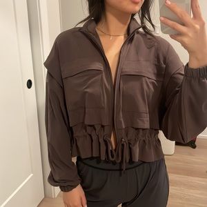 Alo Yoga Cropped Zip-up Windbreaker